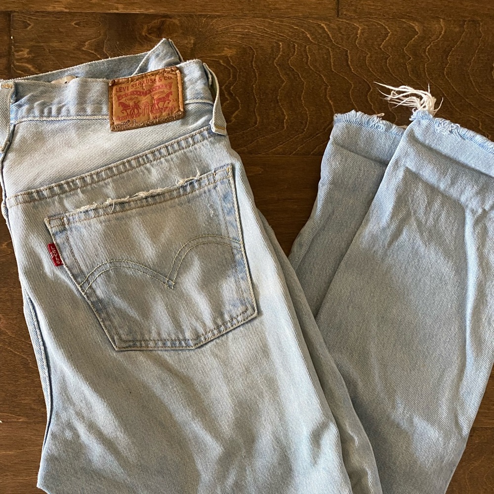 Levi Strauss jeans size W27 L28